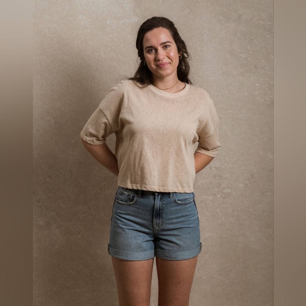 NWT Neuflora Beige Arley Tee